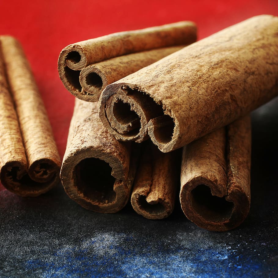 cinnamon, spice, mat, kitchen, eat, stick - Plant Part, brown, seasoning, scented, backgrounds