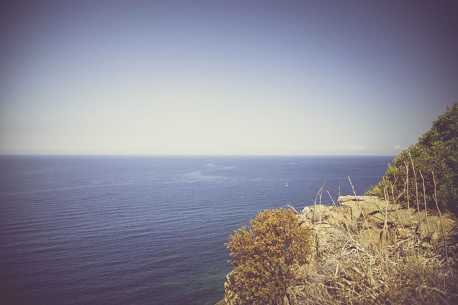 ocean near cliff, body, water, day, time, nature, landscape, coast, cliff, rocks