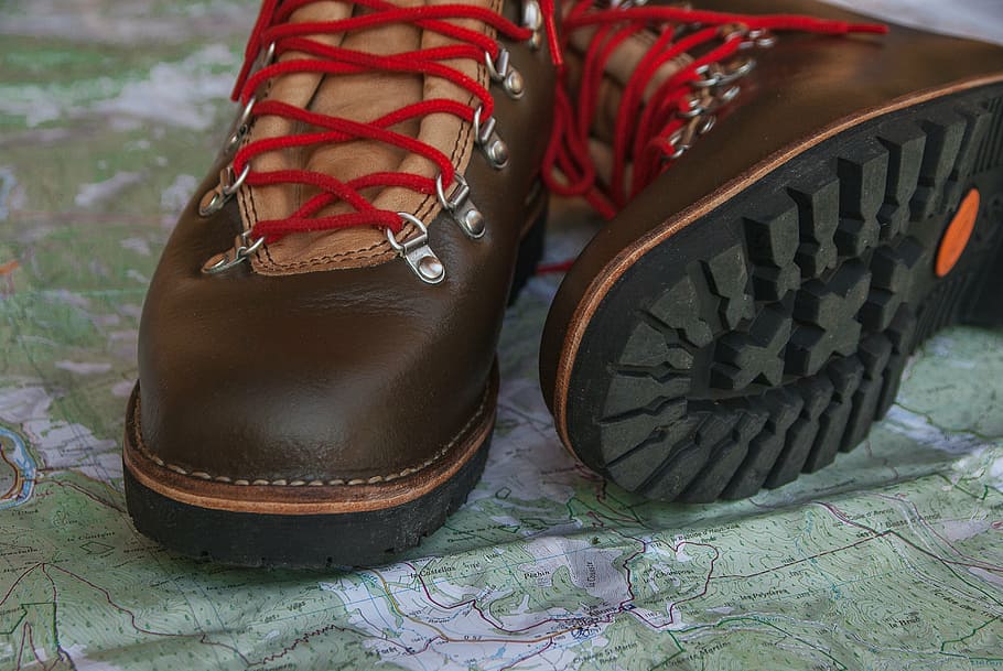 brown-and-black leather work boots, green, textile, shoes, hiking, crampons, laces, market, shoe, shoelace