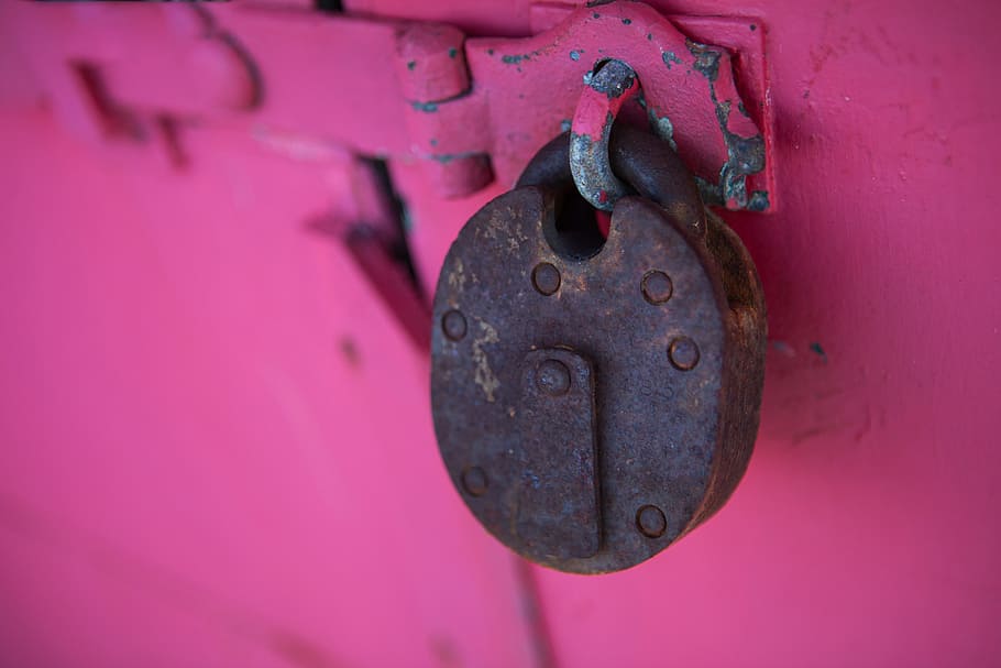 rusty, lock, captured, vivid, pink, background, Close-up shot, various, rust, padlock