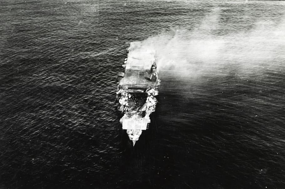 sinking, battle, midway, Hiryu, battle of Midway, World War II, photos, ocean, public domain, sea