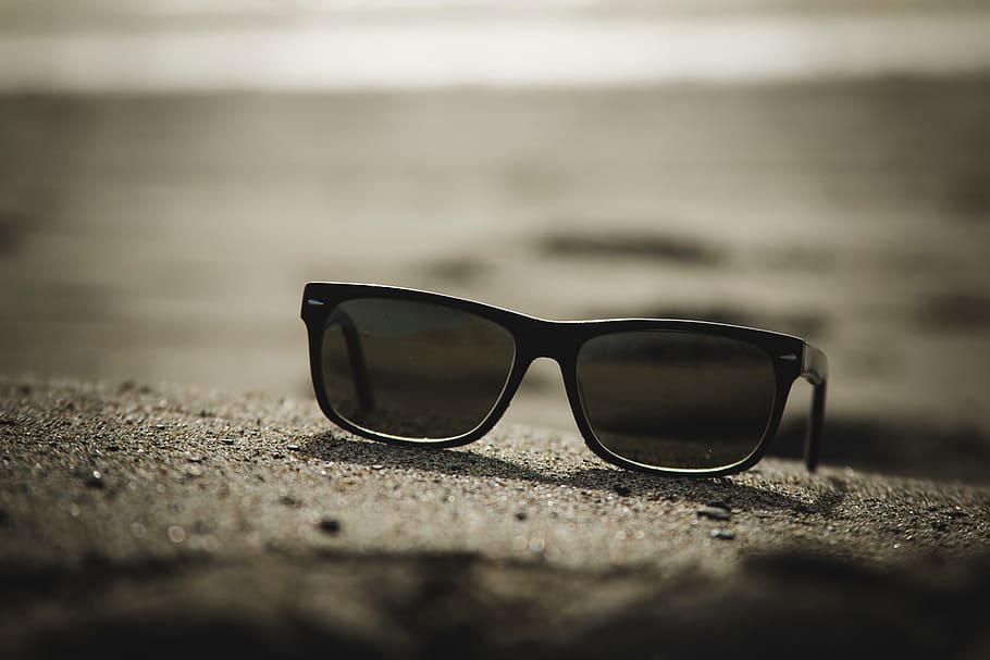 shades, sunny, sunglasses, glasses, floor, eyeglasses, selective focus, fashion, close-up, single object