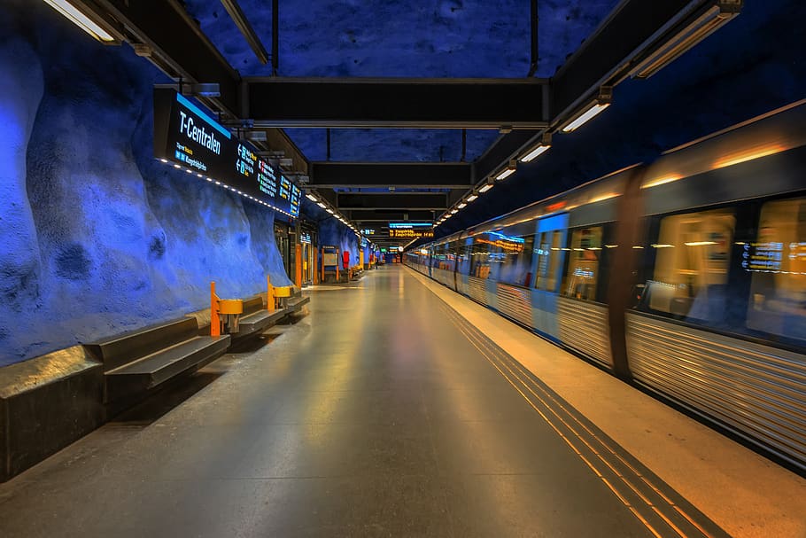 metro, estación, Estocolmo, tren, subterráneo, urbano, transporte, plataforma, escalera, viajar