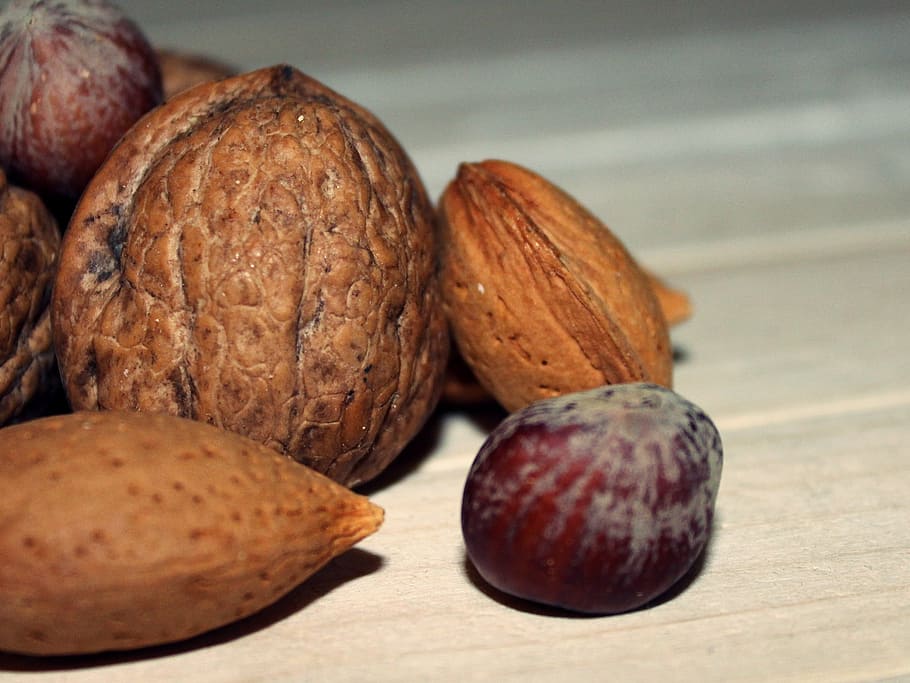 walnut, nuts, hazelnut, almonds, food, brown, tasty, eat, nutshells, vegetarian