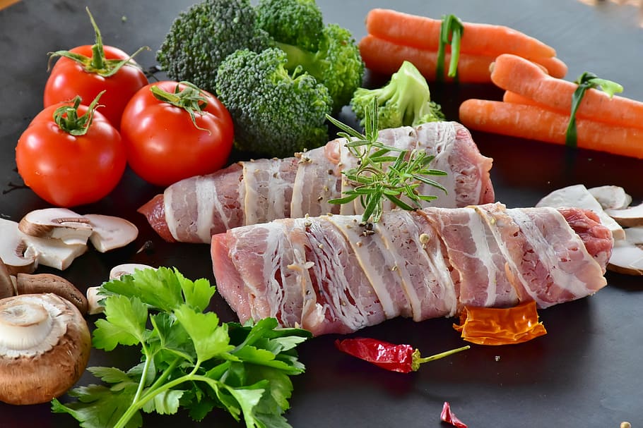 raw, meat, three, tomatoes, carrots, broccoli, pig, pork, pork tenderloin, rice