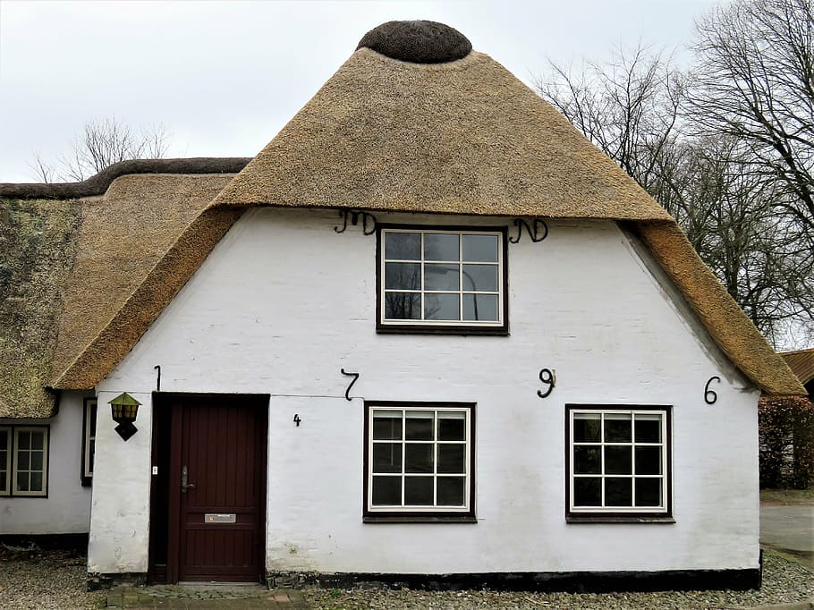 white, brown, concrete, house, thatched cottage, danish house, protected monument, 18, century, restored