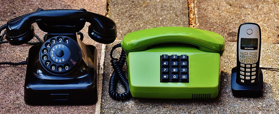 two, telephone, cordless, phone, dock, surfaec, models, generations, old, communication