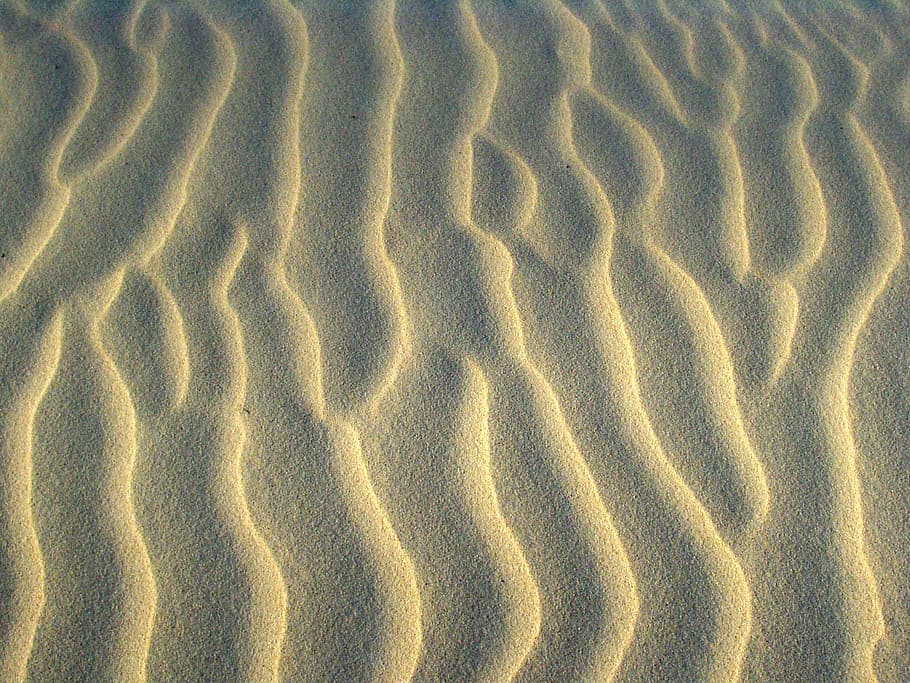 aérea, vista, marrón, dunas de arena, arena, ondas, textura, playa, ondulación, fondo de pantalla