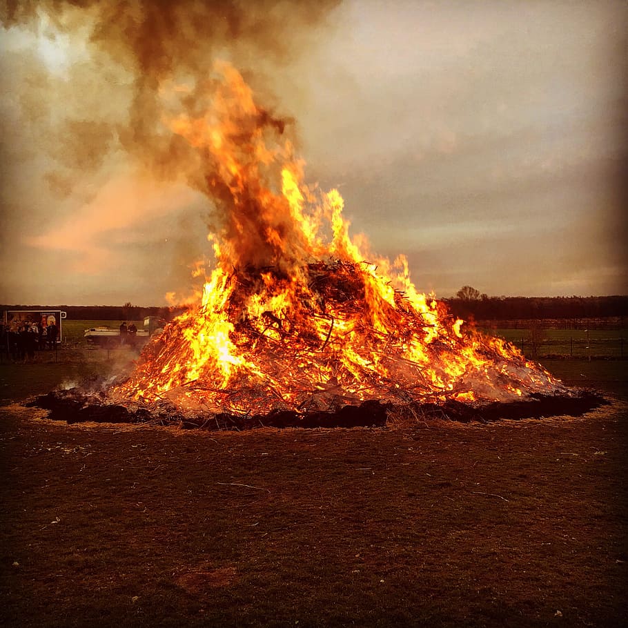 Easter Fire, Fire, Fire, Sickte, fire, large, carnival, celebration, flame, burning, heat - temperature