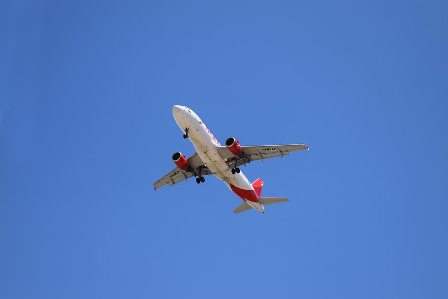 vermelho, branco, avião comercial, céu, avião, voar, azul, viagem, piloto, paisagem