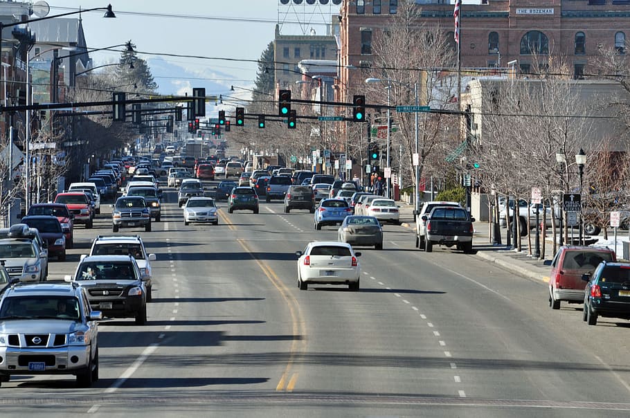 main, street bozeman, traffic, Main Street, Bozeman, Montana, cars, public domain, town, car
