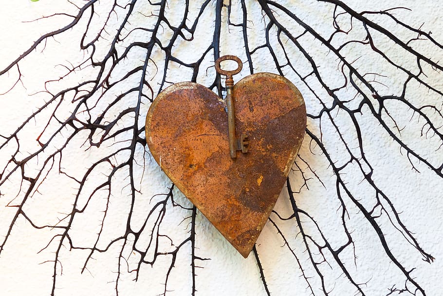 brown, metal heart accessory, heart, metal, rusted, key, love, arts crafts, hand labor, romantic