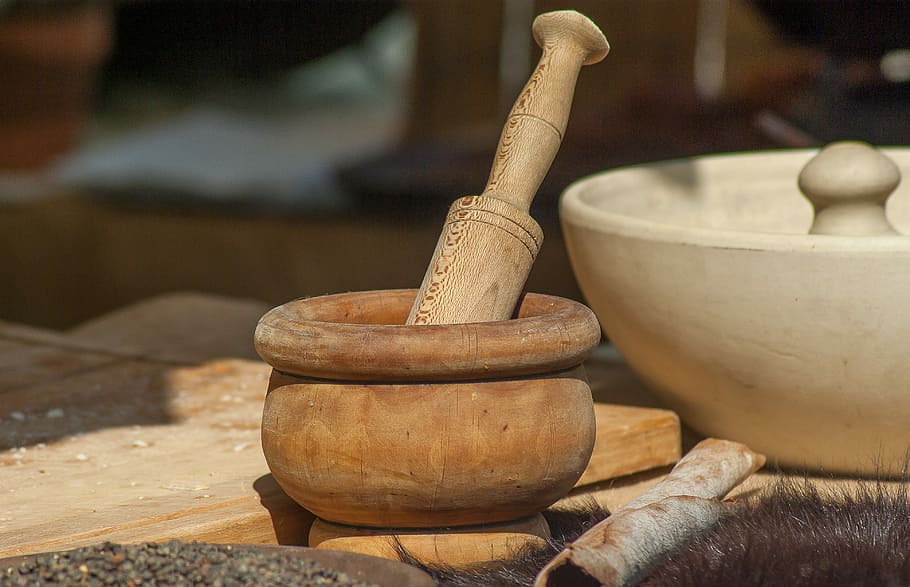 brown, wooden, mortar, pestle, table, pilon, utensil, kitchen, crush, wood - material