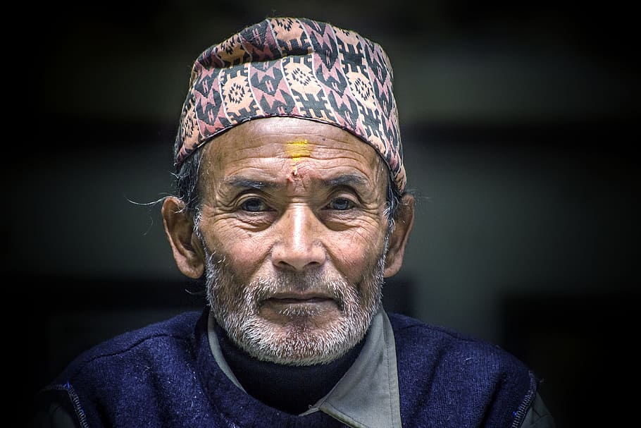 man's portriat, natural, light, old, cool, grandpa, vendor, patan, nepal, bangalamukhi
