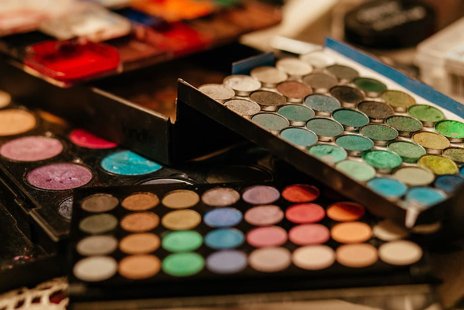 selective, focus photography, makeup palettes, fashion, background, beautiful, beauty, box, brush, color