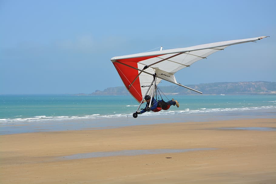 delta-plane, flight, aircraft, fly, air, blue sky, nature, red sail white, leisure sports, beach of saint pabu normandy