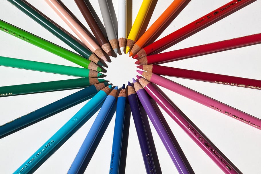 berwarna, banyak pensil, putih, permukaan, pensil warna, bintang, lingkaran warna, alat tulis atau menggambar, berwarna-warni, dengan tambang berwarna