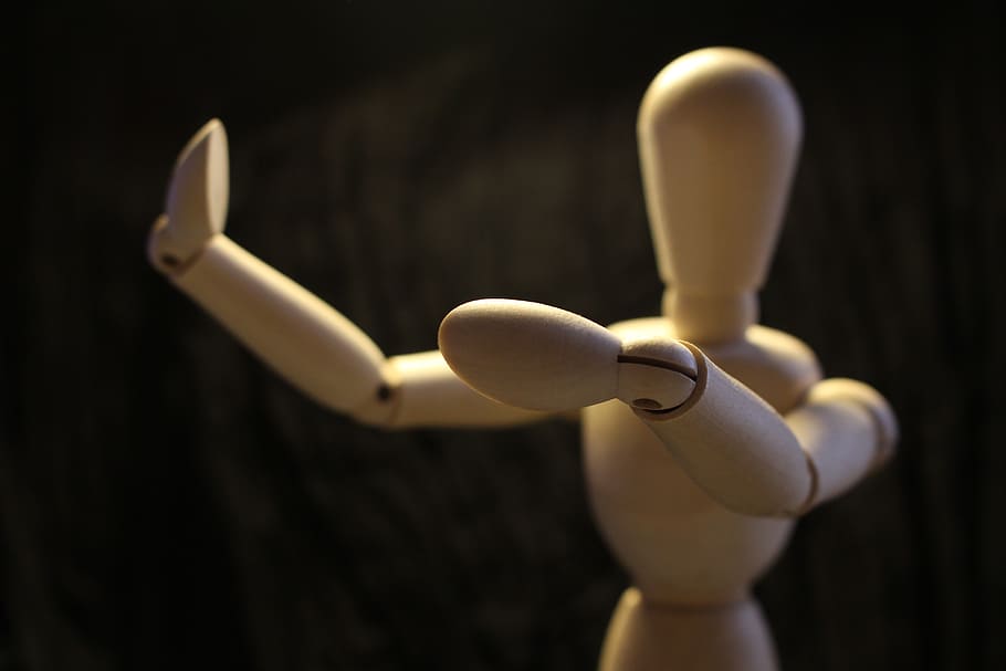 articulated puppet, dummy, snowman, wood, dance, move, movement, art, close-up, indoors