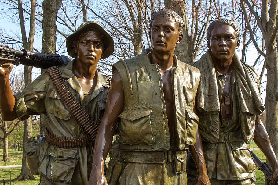 tiga, militer, patung, di belakang, coklat, telanjang, pohon, siang hari, peringatan vietnam, tentara