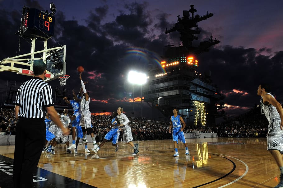 juego de baloncesto universitario, equipos, baloncesto universitario, juego, trabajo en equipo, portaaviones, armada, militar, tarde, barco