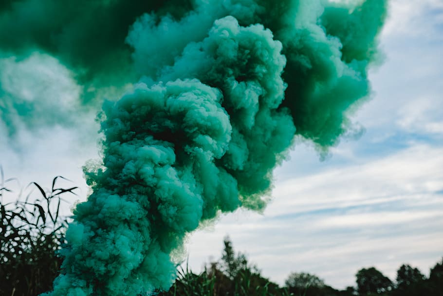 緑の煙爆弾, 煙爆弾, 抽象, 背景, 屋外, 緑の煙, 緑, 自然, 雲-空, 空