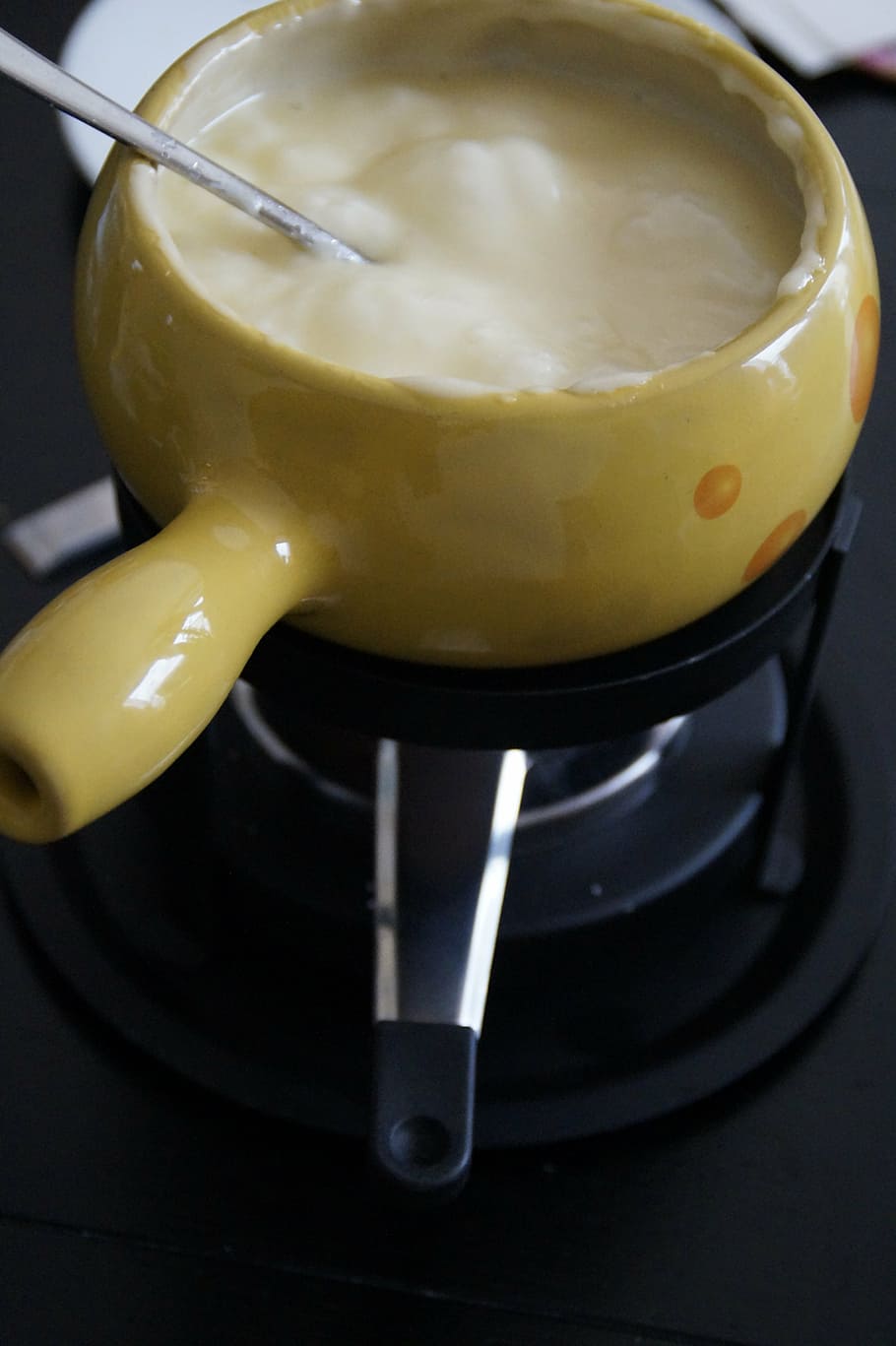 fondue, switzerland, cheese fondue, specialty, food, delicious, national dish, court, eat, meal