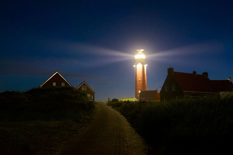 brown, lighted, lighthouse, houses, texel, lake, north sea, holiday, beacon, night