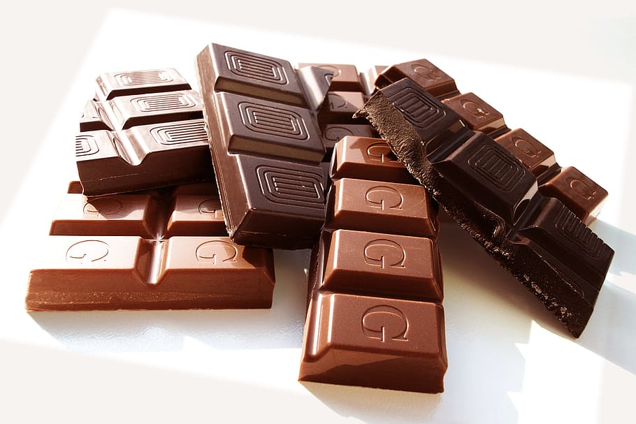 close-up photo, assorted, chocolate bars, close-up, chocolate, sweet, candy, dark chocolate, variation, indoors