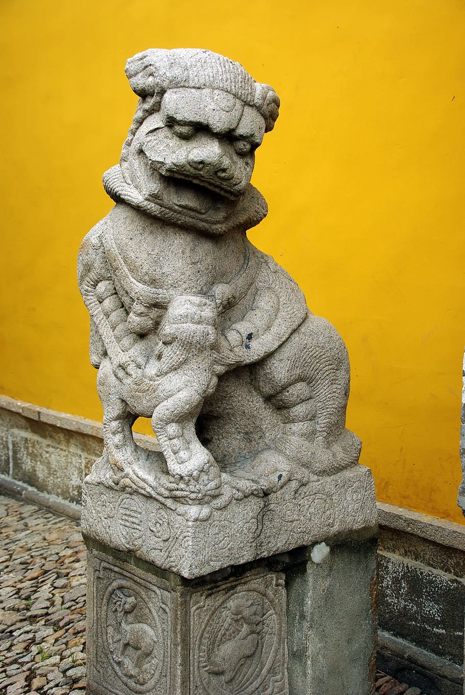 china, guilin, pilaster, sculpture, lion, pierre, decoration, art, art and craft, statue