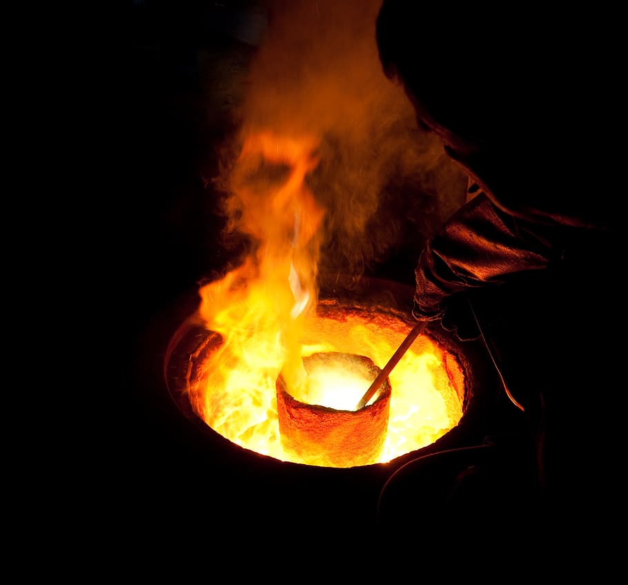 fire on firepit, molten metal, crucible, melting, casting, ladle, hot, industry, foundry, heat