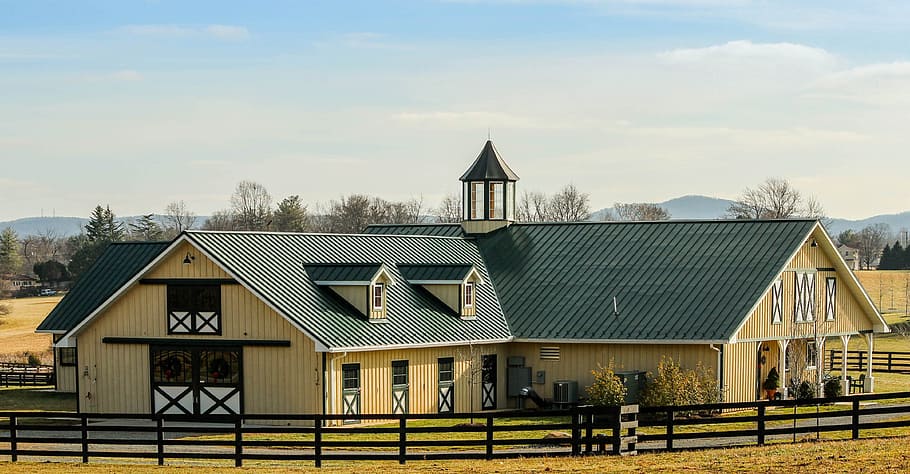 beige, black, house, stable, barn, horse barn, horse stable, ranch, farm, pasture