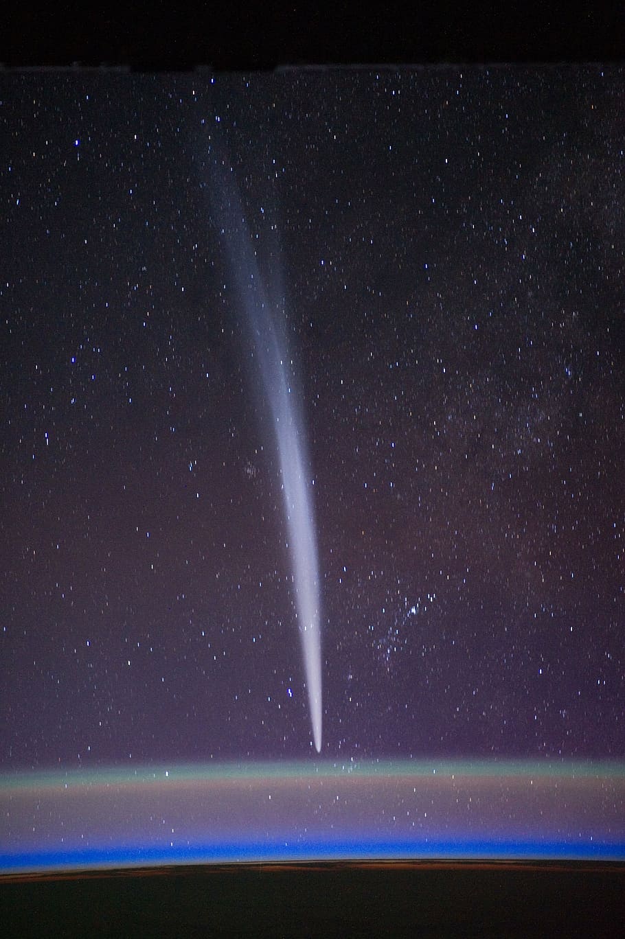 cometa, cometa lovejoy, vista do iss, estação espacial internacional, horizonte, terra, espaço, cauda, ​​listras, estrela - espaço
