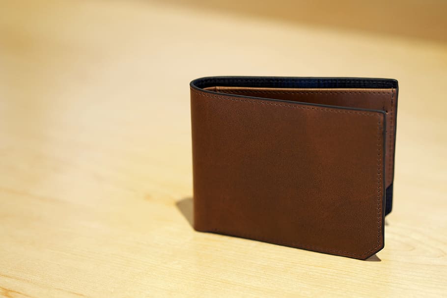 brown, leather bi-fold wallet, leather, bi, fold, wallet, leather bag, bag, the money store, the storage card