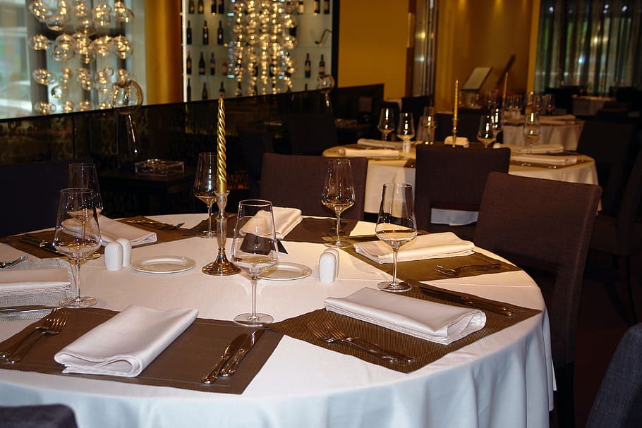 Restaurante, mesa, cena, comedor, decoración, configuración, cuchillo, interior, multa, lujo
