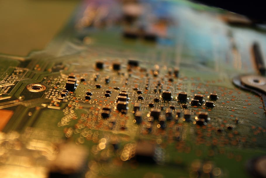 green circuit board, Technical, Circuit Board, Electronics, old, recycling, resistance, soldering, disruption, isärplockad
