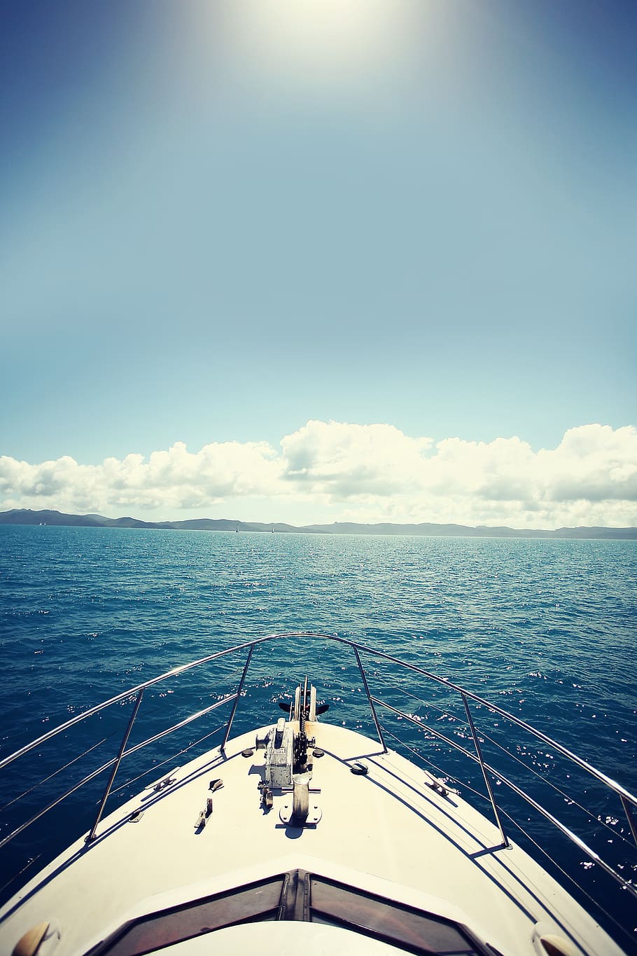 white boat, boat, ocean, travel, water, ship, yacht, vacation, summer, sailboat