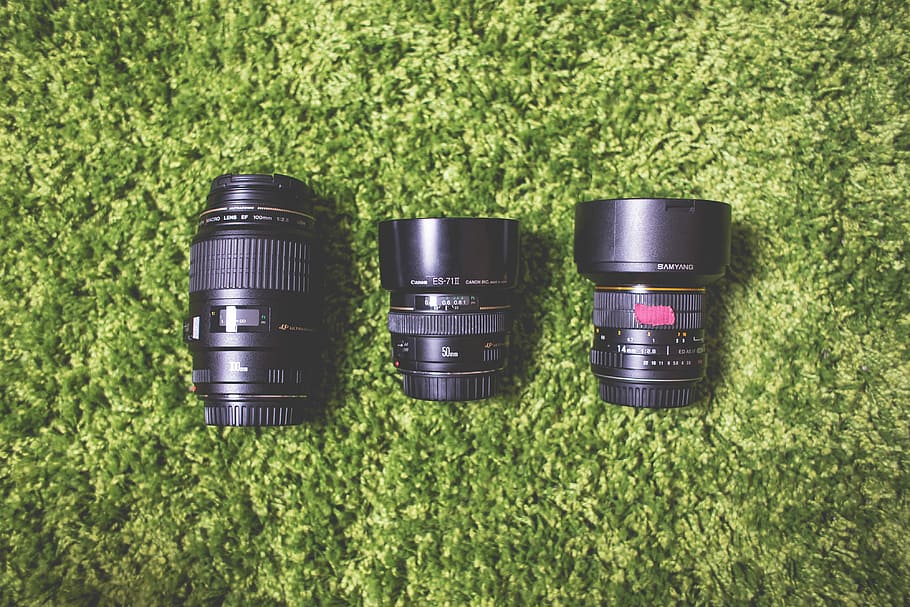 lentes da câmera fotográfica dslr, verde, tapete, Fotografia, Câmera, DSLR, Lentes, tapete verde, 100mm, 18mm