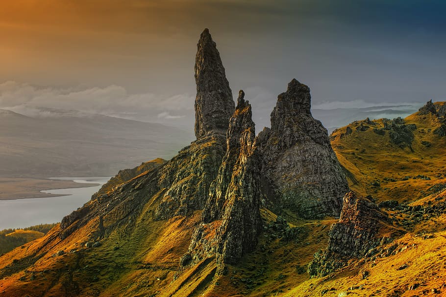 mountain range, rock, scotland, isle of skye, old man of storr, clouds, sky, landscape, water, nature