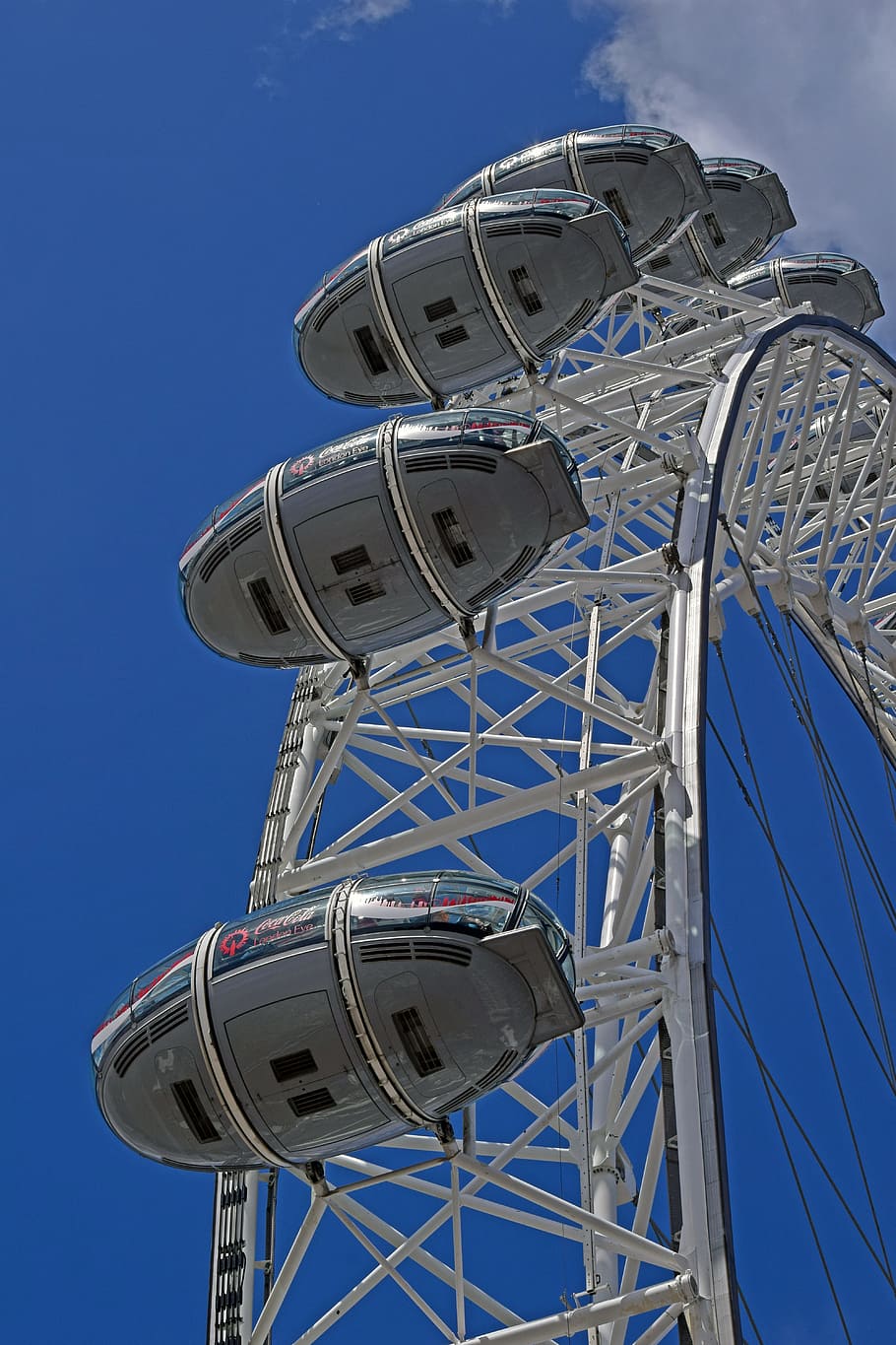 London Eye, Capsules, london eye capsules, london, attraction, capsule, wheel, blue, technology, day