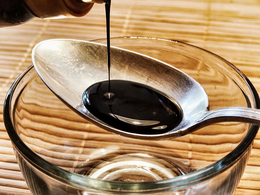 black, liquid, poured, spoon, sauce, soy sauce, tablespoon, spice, cook, ingredient