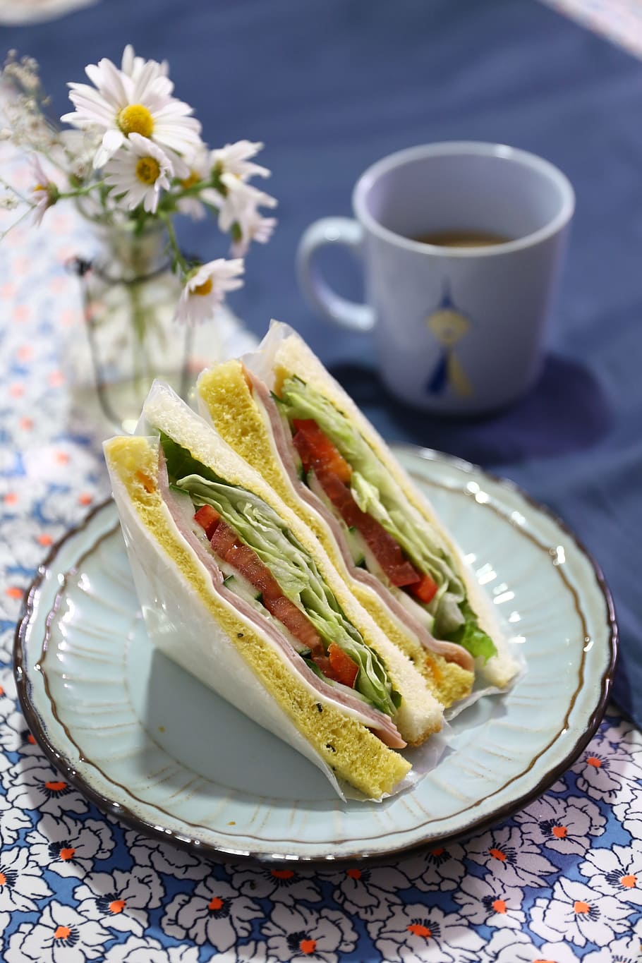 two, vegetable sandwiches, white, saucer, sandwich, delicious food, dining, cafe, tapi rouge, food