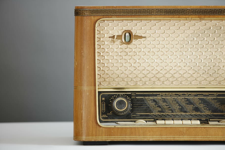 transistor radio, white, surface, radio, old, retro, vintage, music, sound, antique