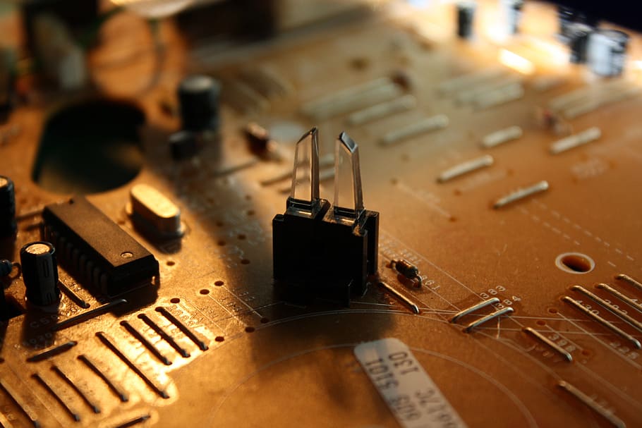 circuit board, microprocessor, capacitor, electronics, old, recycling, resistance, soldering, disruption, isärplockad