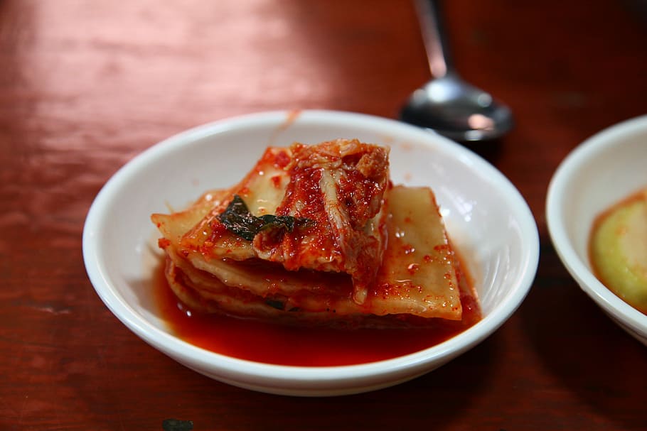 selective, focus photography, saucer, Kimchi, Baechu, Spicy, baechu kimchi, spicy kimchi, side dish, south korea vs the representative winter dish