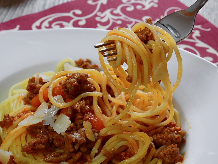 spaghetti dish, pasta, noodles, spagetti, spaghetti, eat, food, cook, carbohydrates, durum wheat