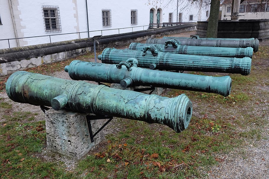 cannon, historically, weapon, history, architecture, built structure, pipe - tube, building exterior, metal, day