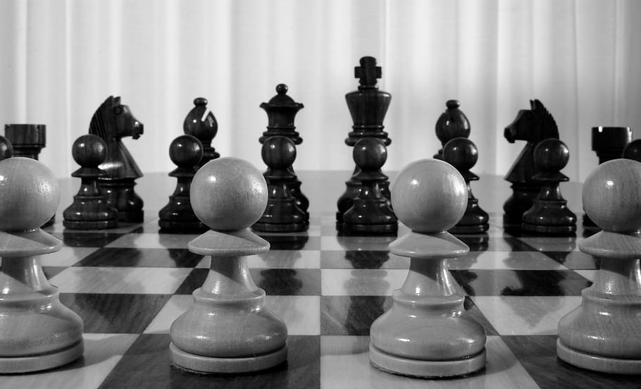 grayscale photo, chess pieces, chess, king, match, symbolism, leisure games, board game, game, chess piece