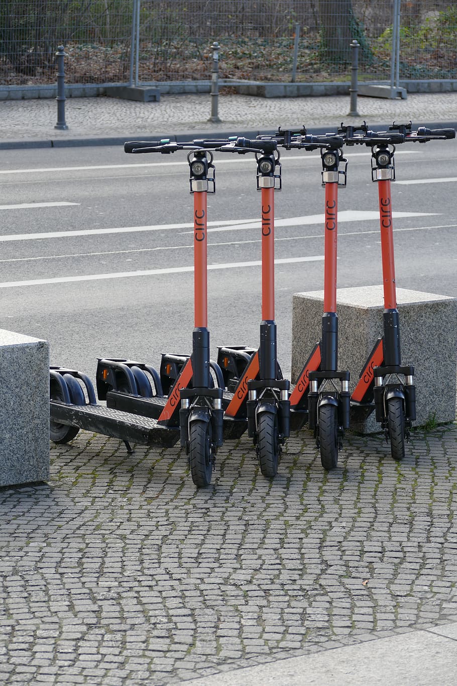 roller, e-scooter, electric scooter, emission-, quiet, environment, vehicle, road, mobile, environmentally friendly