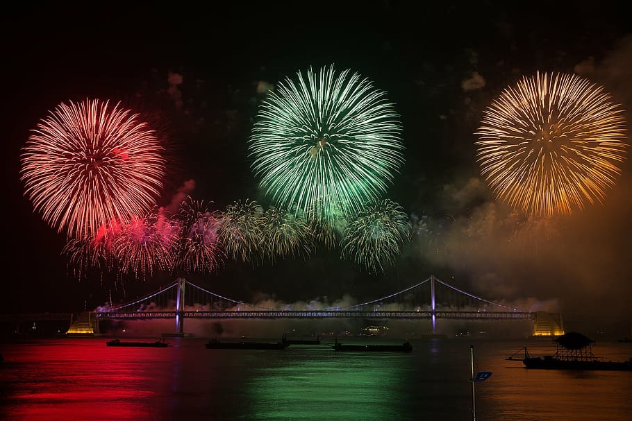fireworks, bridge, boats, body, water, flame, festival, night view, the night sky, sea