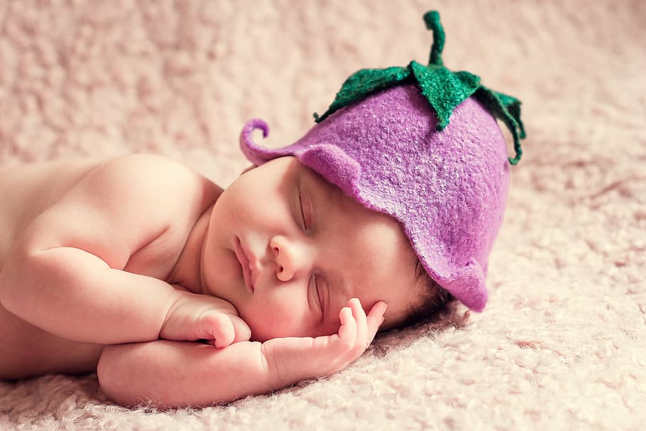 赤ちゃん, 身に着けている, ナスをテーマにした帽子, 新生児, 子供, ニューバーン, 夢, 眠い, かわいい, 甘い